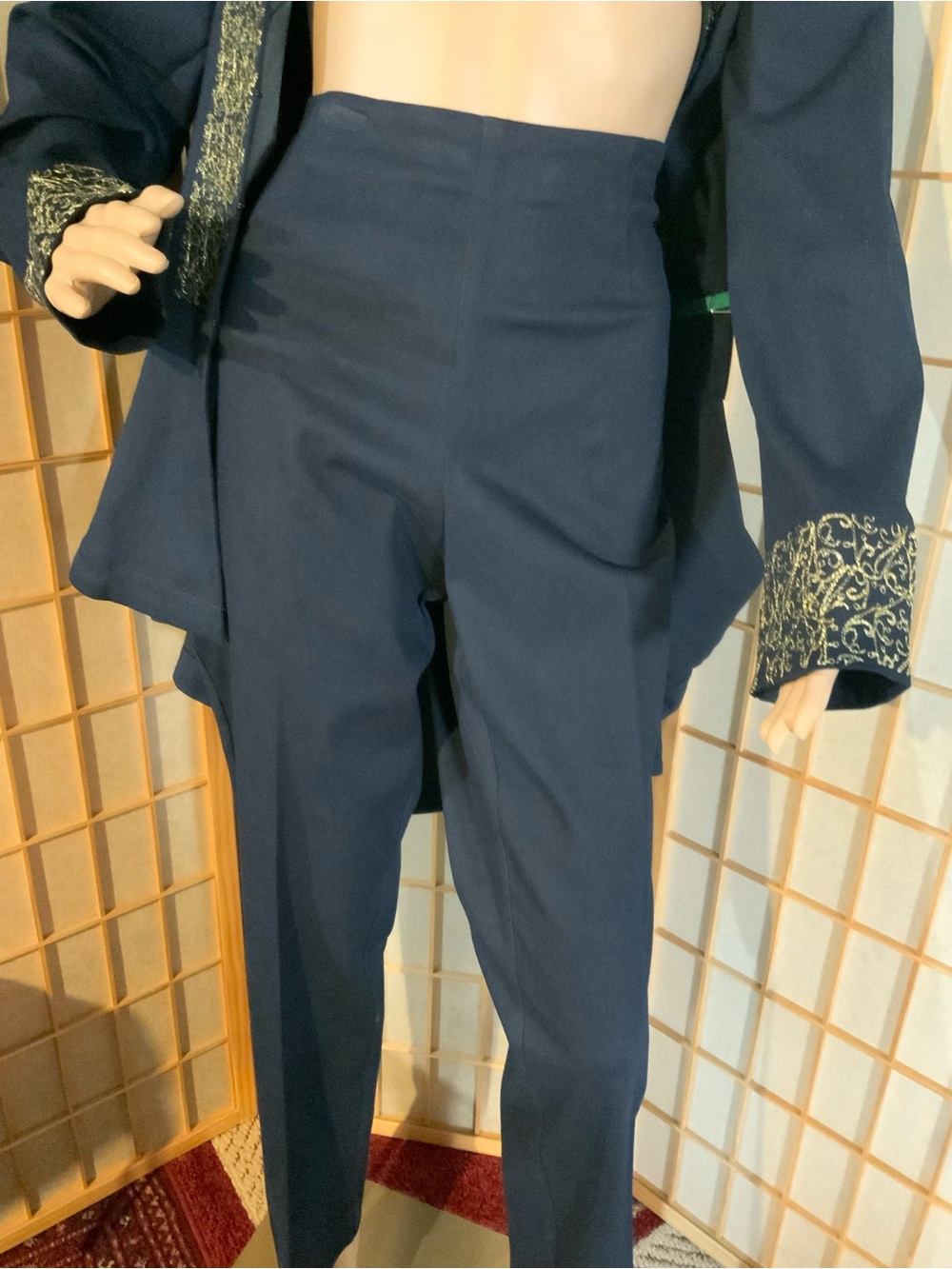 NWT Navy Women's Two-Piece Pantsuit with Gold Embroidered Panel - Picture 5 of 13